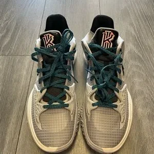 Nike | Shoes | Rare Nike Kyrie 4 Low Gray Fog Sapphire 22  display picture 1